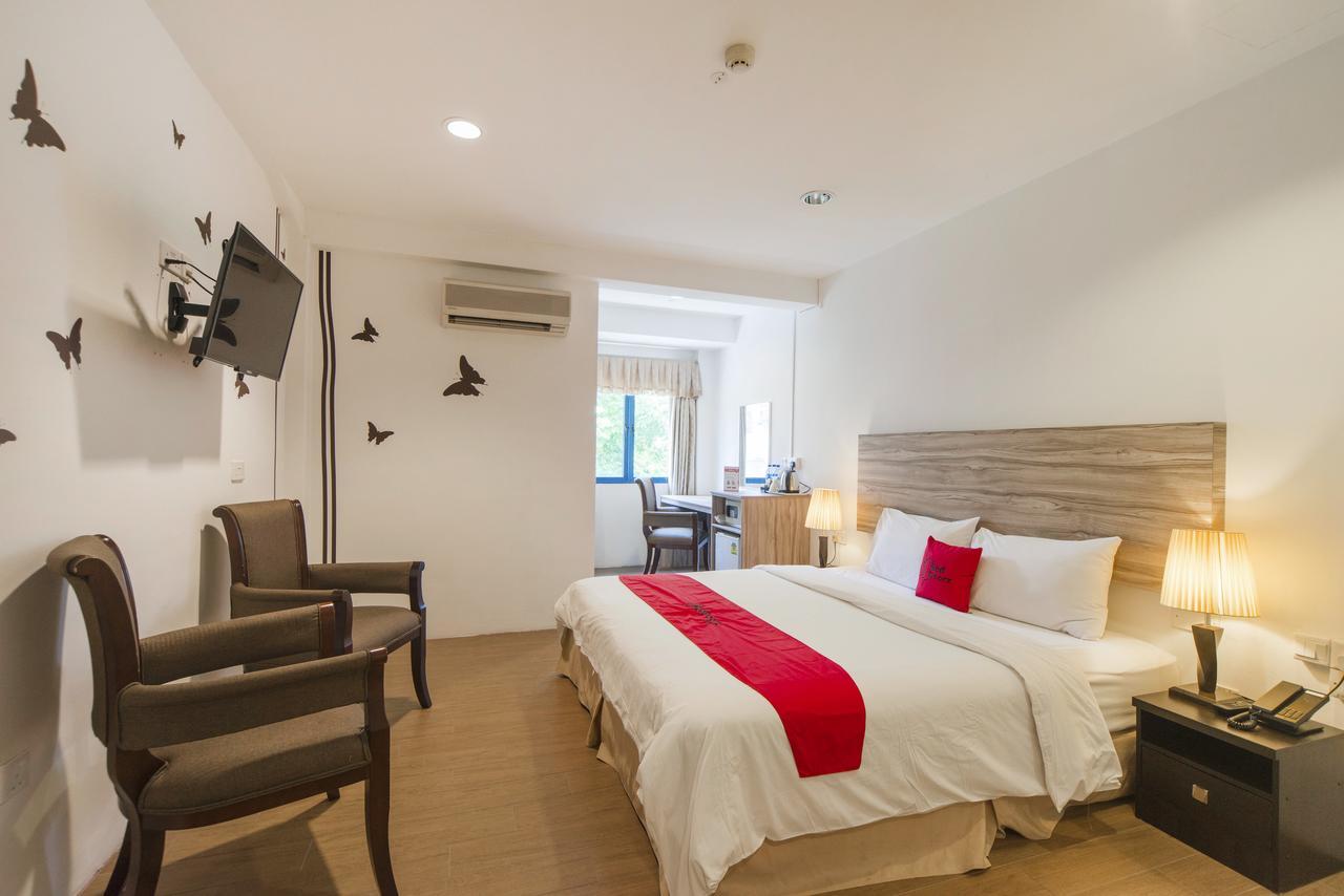 Reddoorz Plus @ Victoria Street Singapore Bagian luar foto