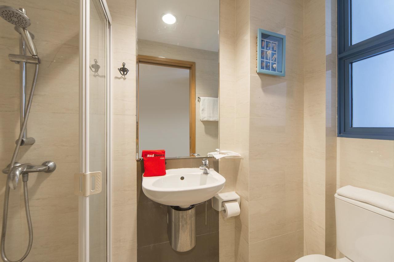 Reddoorz Plus @ Victoria Street Singapore Bagian luar foto